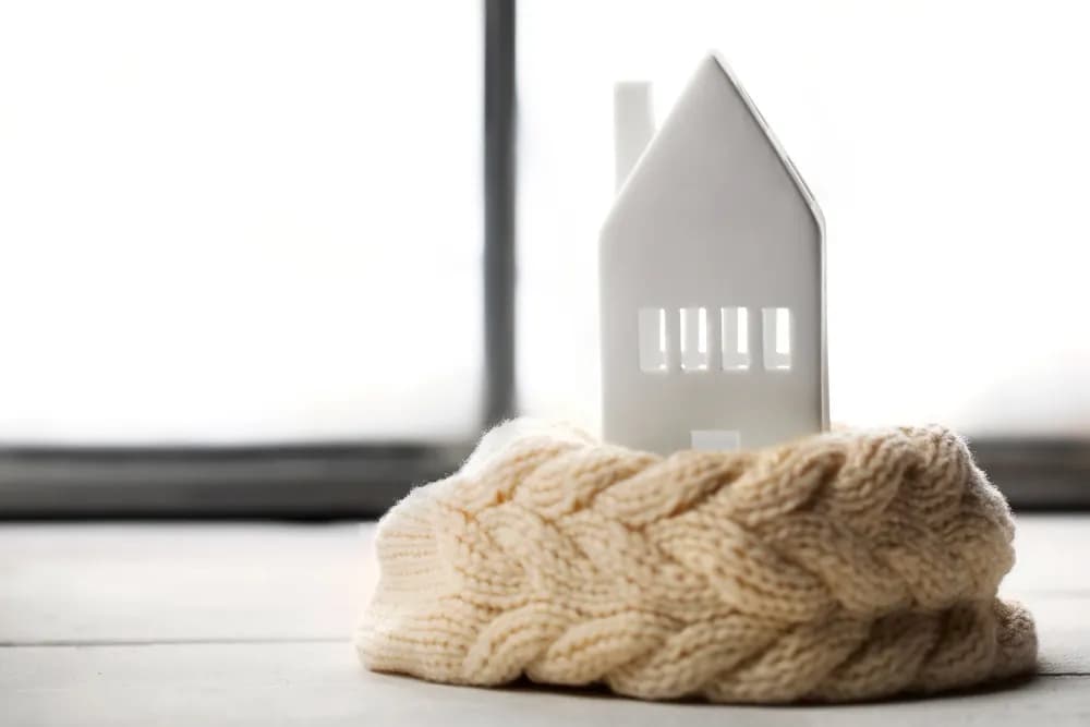 Ile pelletu na sezon? Sprawdź, jak obniżyć koszty ogrzewania